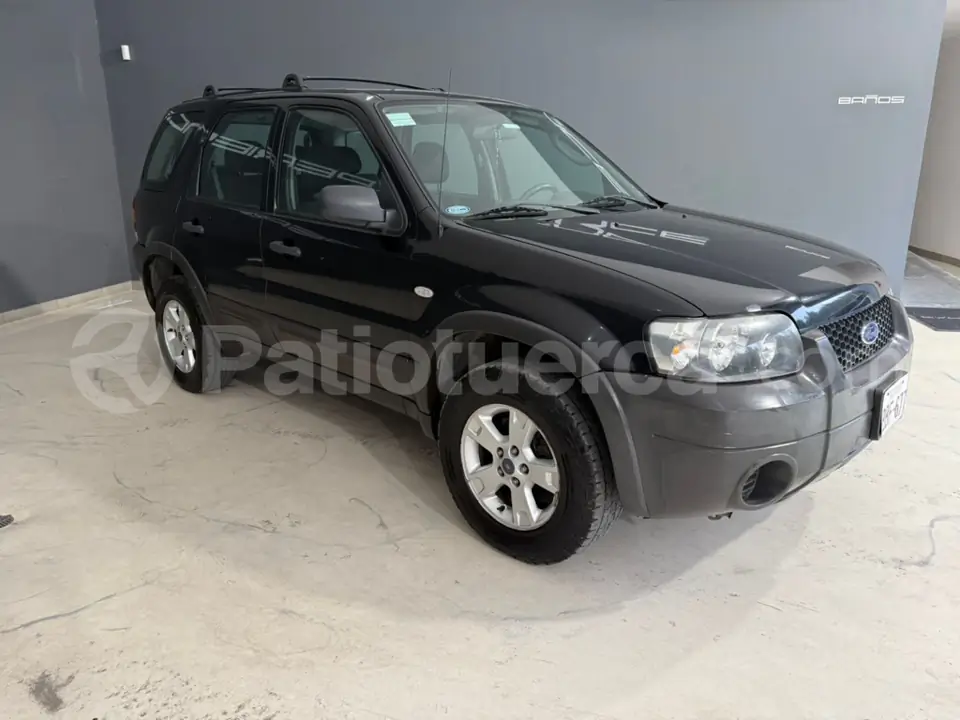 Foto 2 de Ford ESCAPE XLS