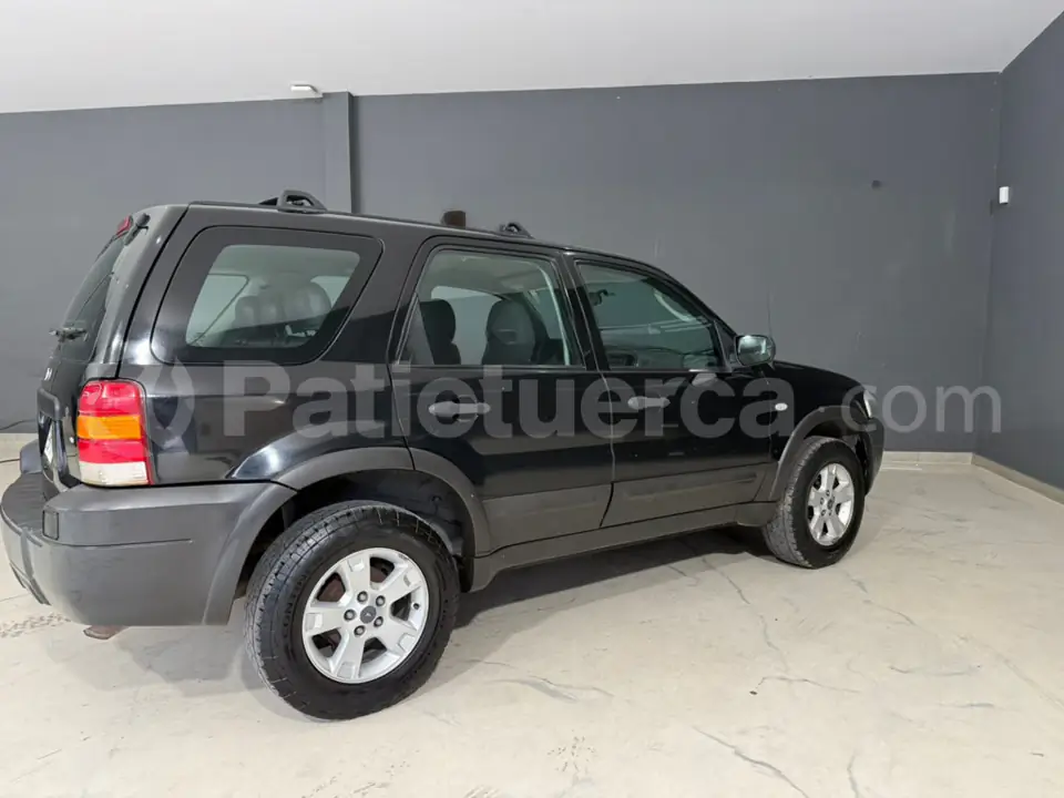 Foto 6 de Ford ESCAPE XLS