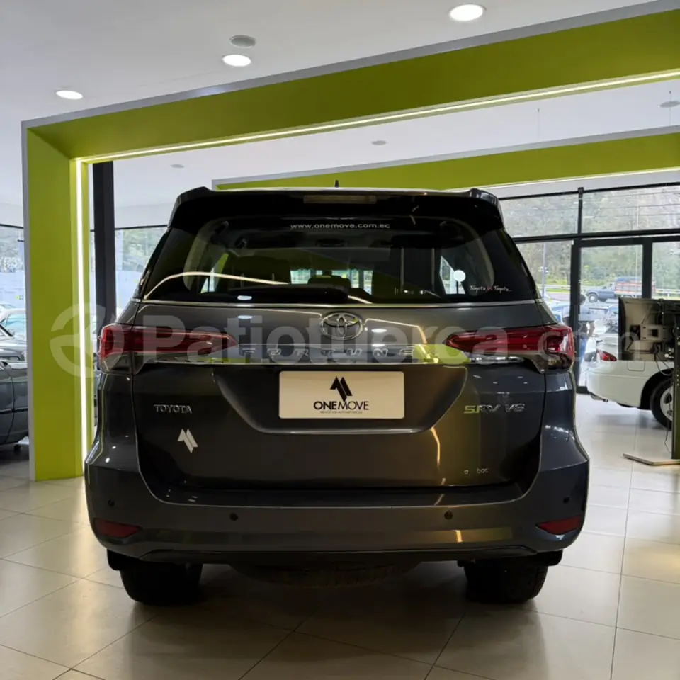 Foto 8 de Toyota New Fortuner