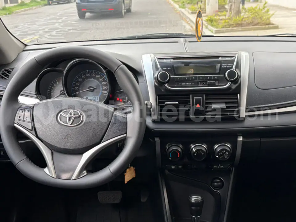 Foto 4 de Toyota Yaris