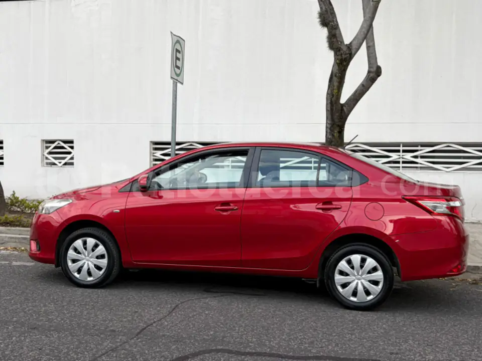 Foto 7 de Toyota Yaris