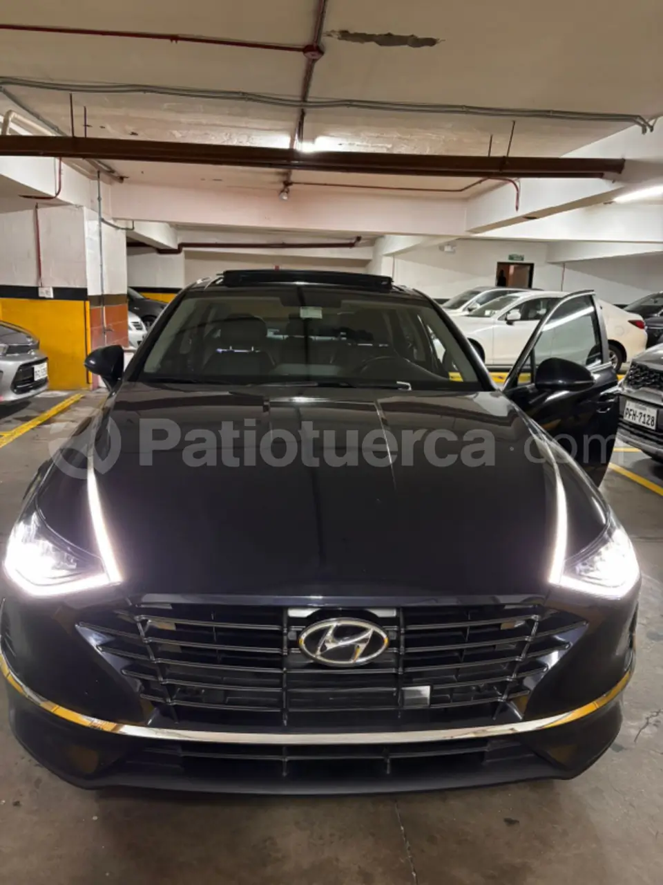 Foto 1 de Hyundai Sonata Hybrid