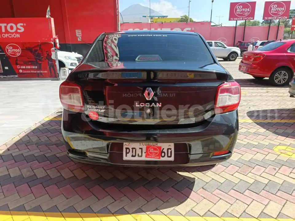 Foto 4 de Renault Logan Life