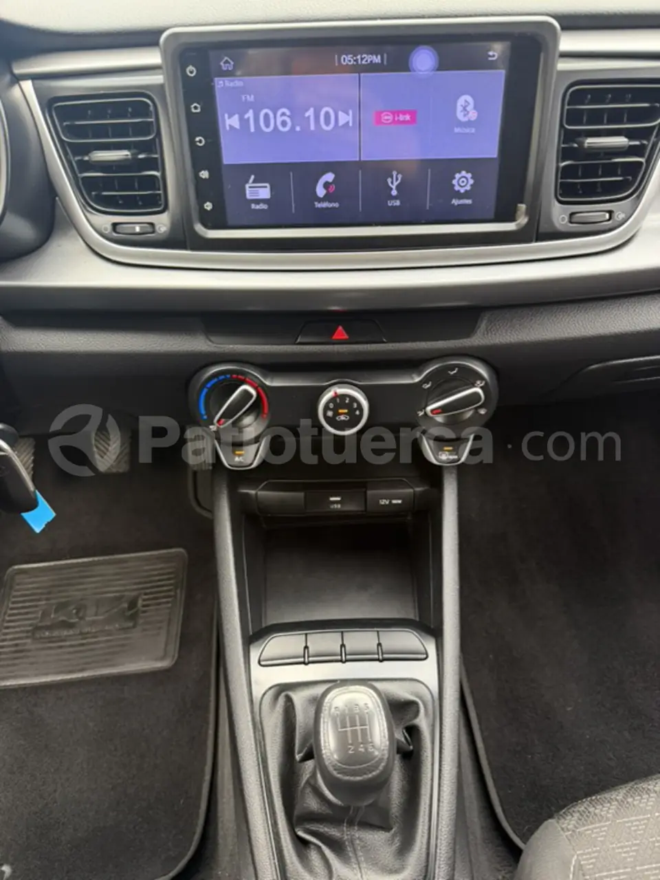 Foto 31 de Kia RIO 5