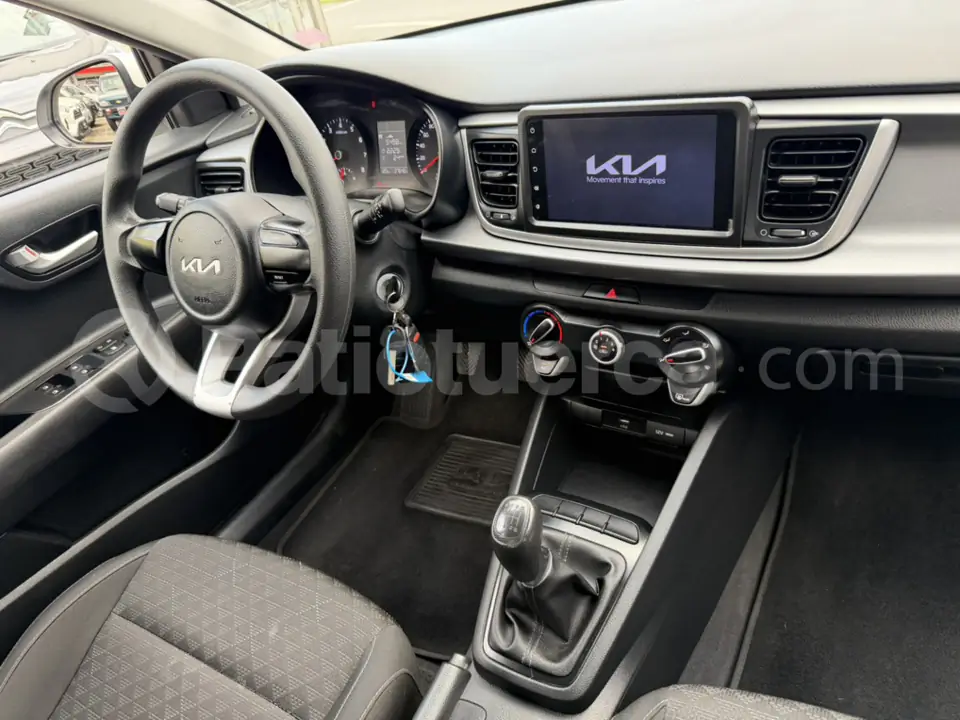 Foto 33 de Kia RIO 5