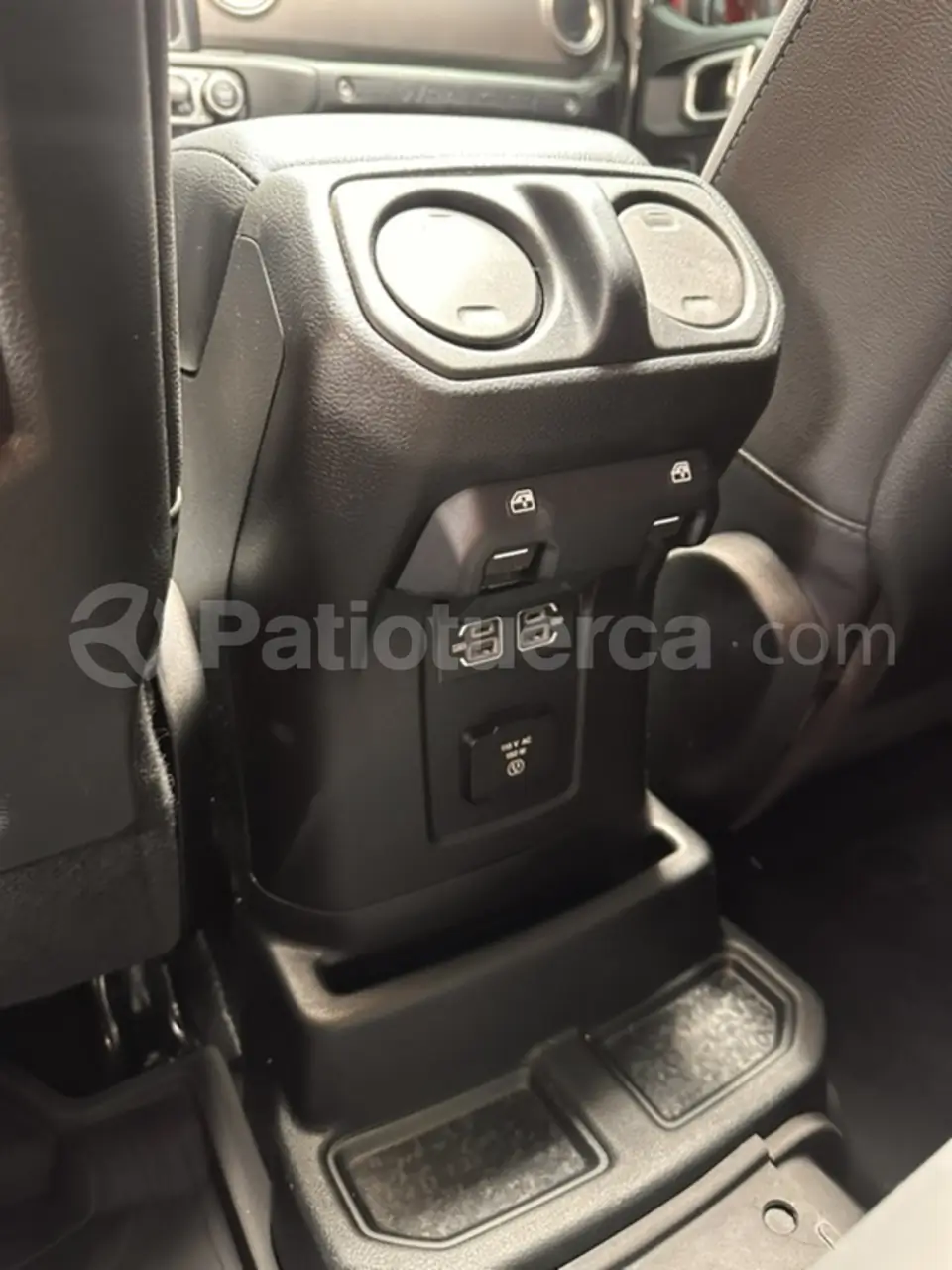 Foto 13 de Jeep Wrangler Rubicon