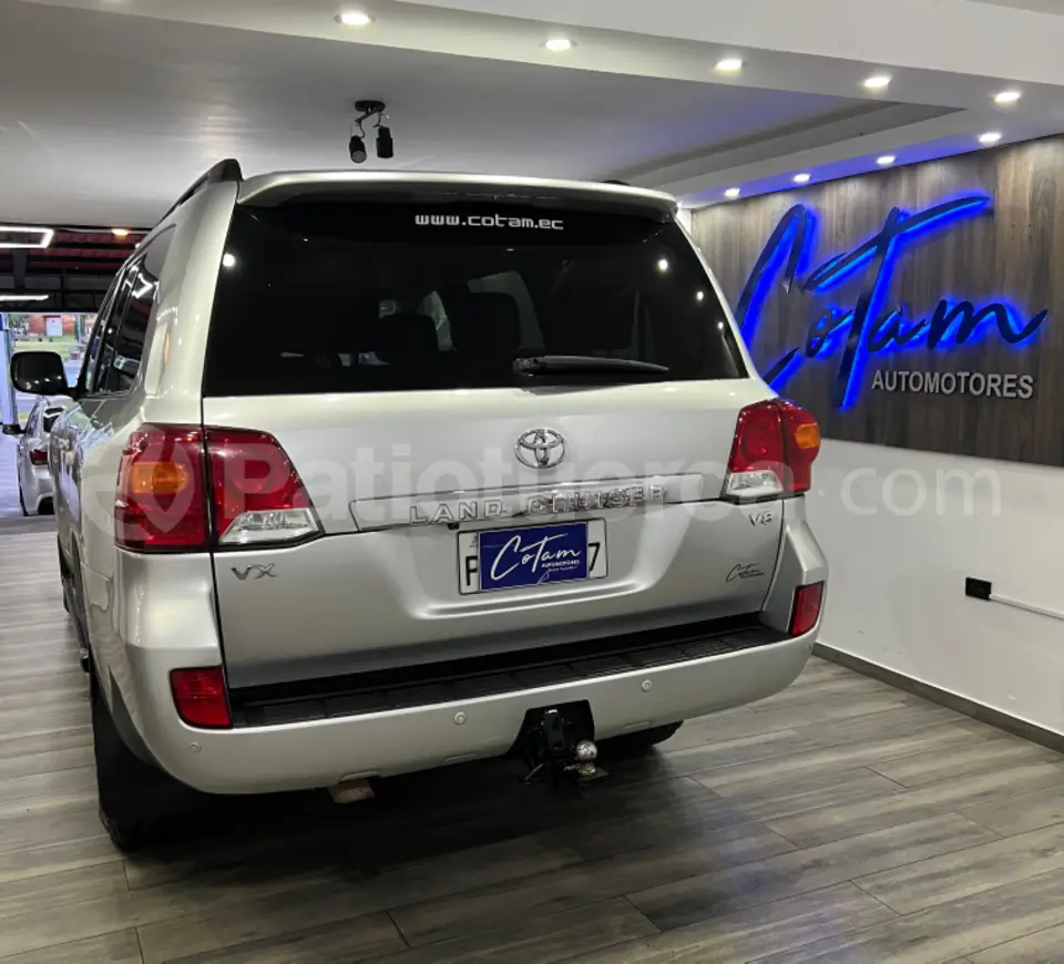 Foto 10 de Toyota Land Cruiser VX