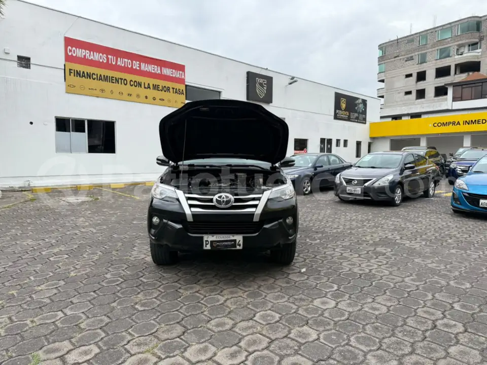 Foto 5 de Toyota New Fortuner