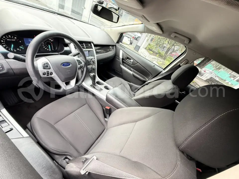 Foto 7 de Ford Edge