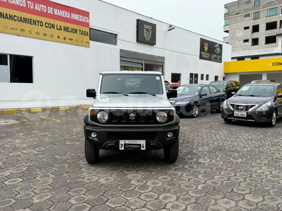 Foto 2 de Suzuki Jimny GL
