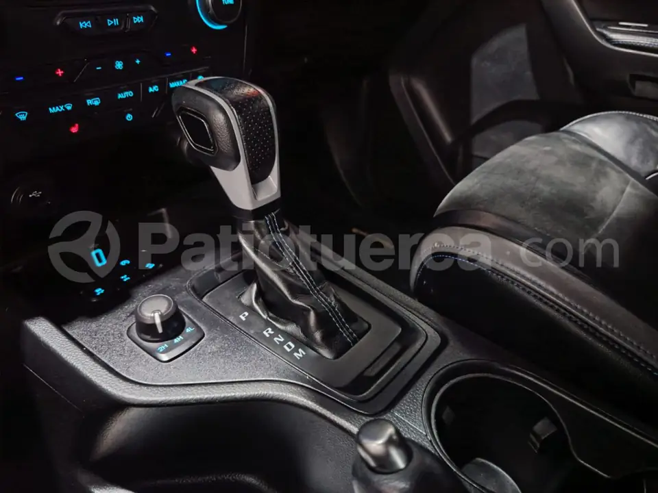 Foto 34 de Ford Ranger Raptor