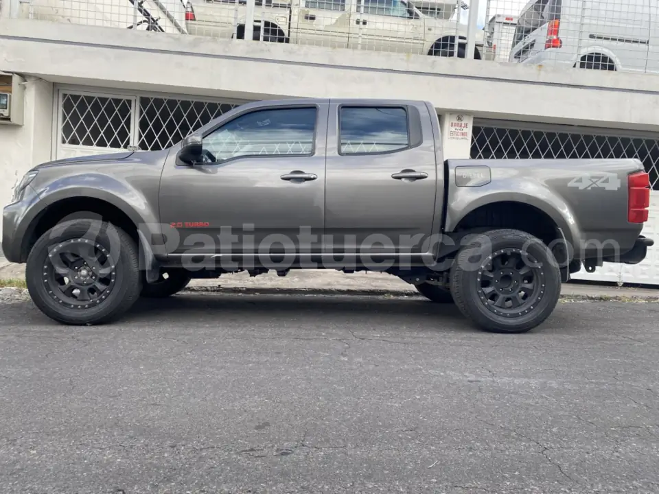 Foto 1 de Great Wall WINGLE 7 2.0 CD 4X4 DIESEL