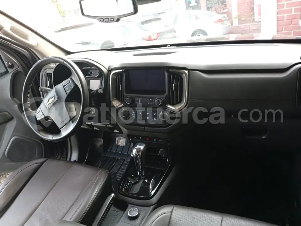 Foto 13 de Chevrolet COLORADO HIGH COUNTRY