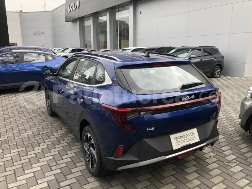 Foto 7 de Kia K3 CROSS