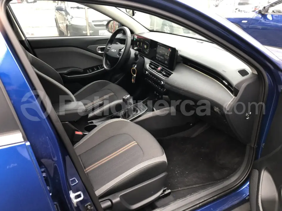 Foto 13 de Kia K3 CROSS