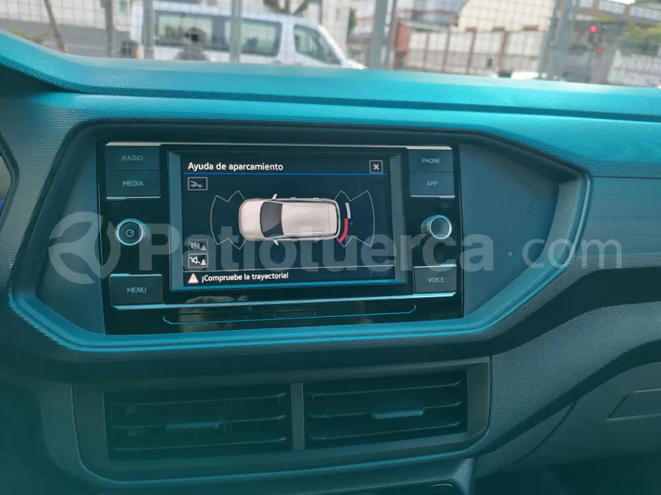 Foto 10 de Volkswagen T-Cross Trendline
