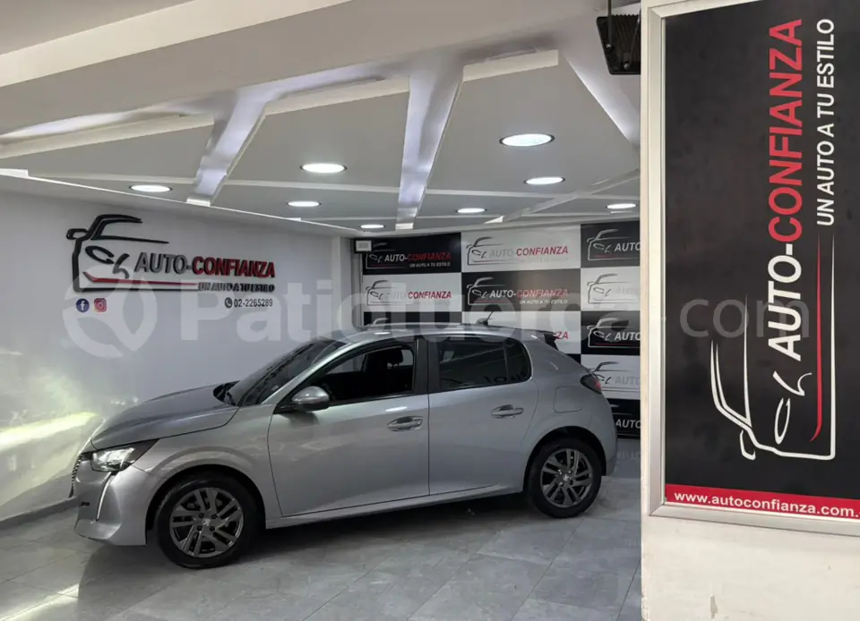 Foto 1 de Peugeot 208