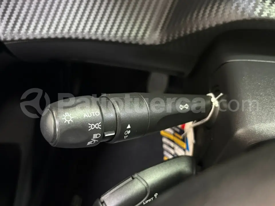 Foto 17 de Peugeot 208