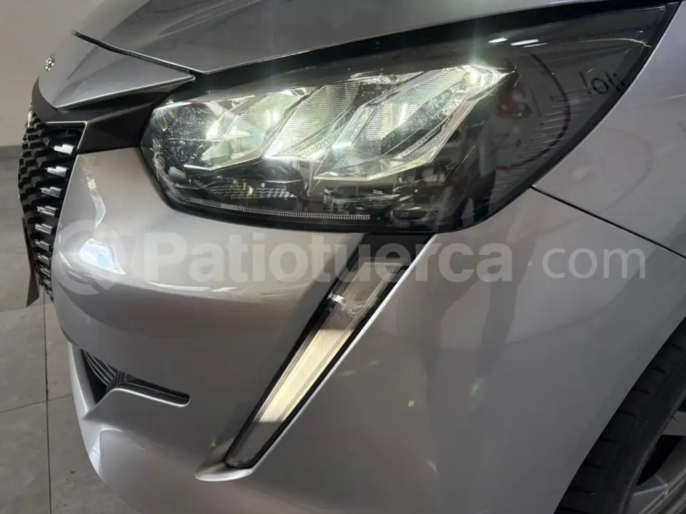 Foto 6 de Peugeot 208