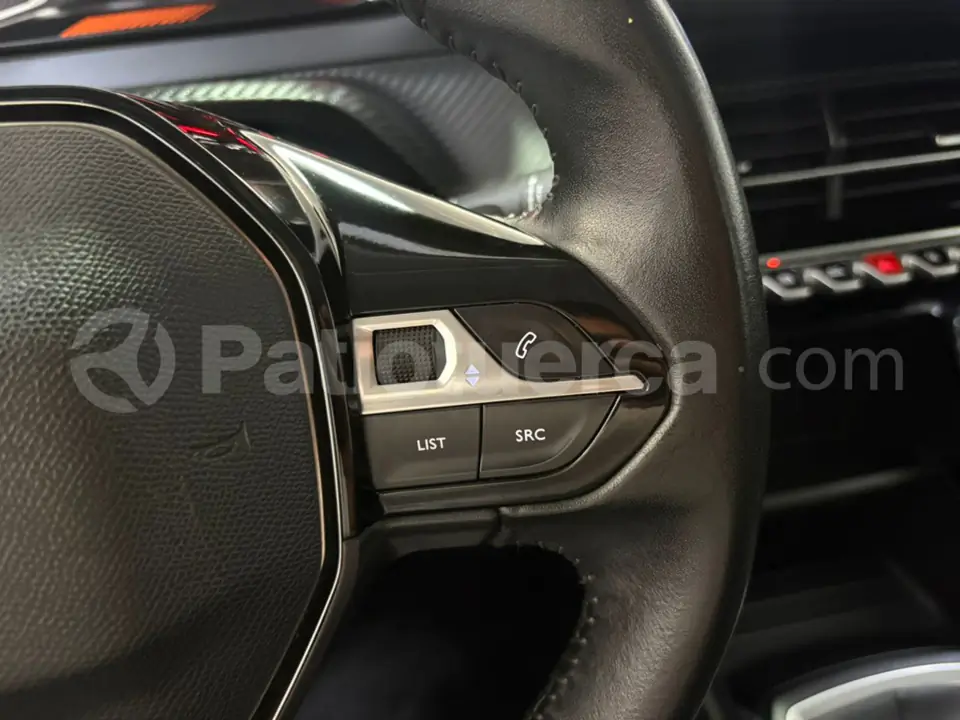 Foto 21 de Peugeot 208