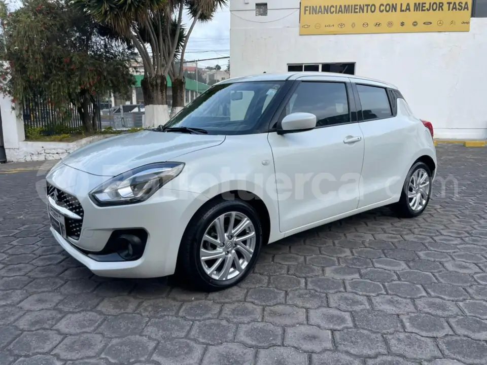 Foto 17 de Suzuki Swift