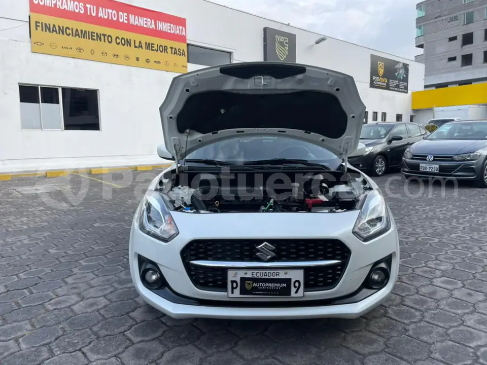 Foto 24 de Suzuki Swift