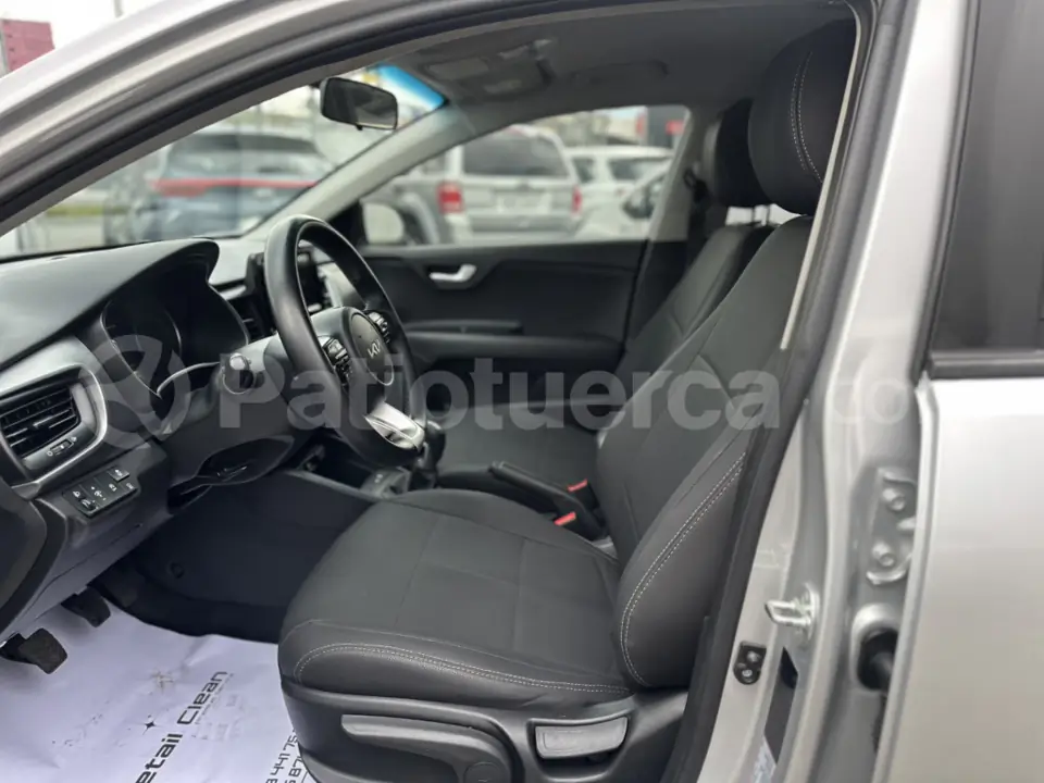 Foto 8 de Kia Stonic