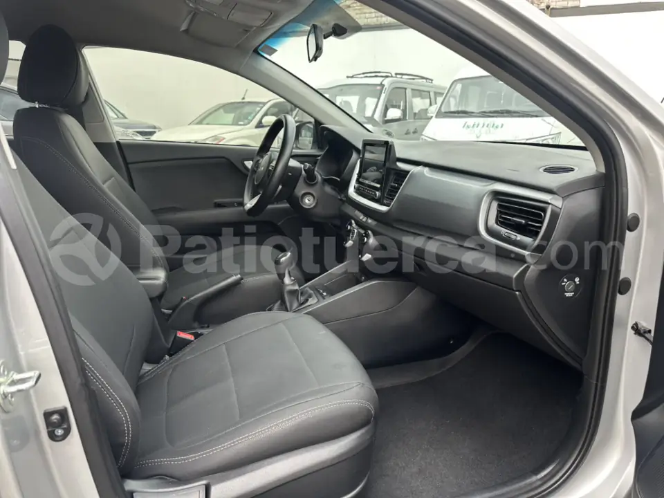 Foto 9 de Kia Stonic