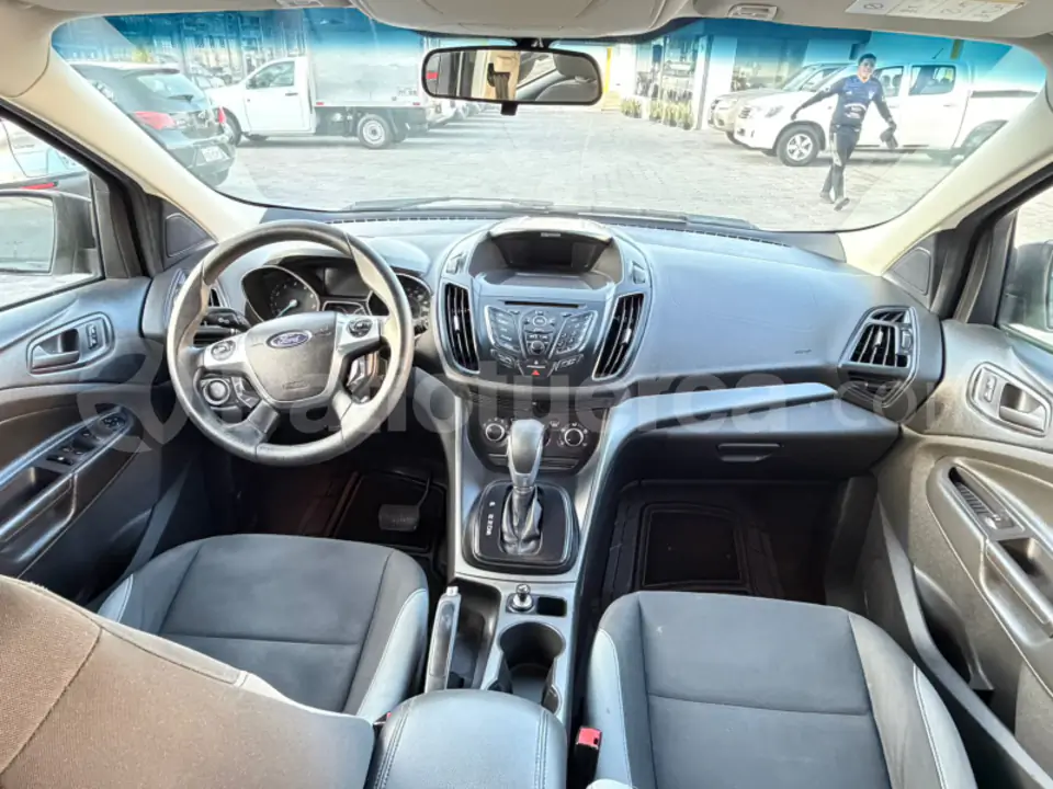 Foto 10 de Ford Escape S