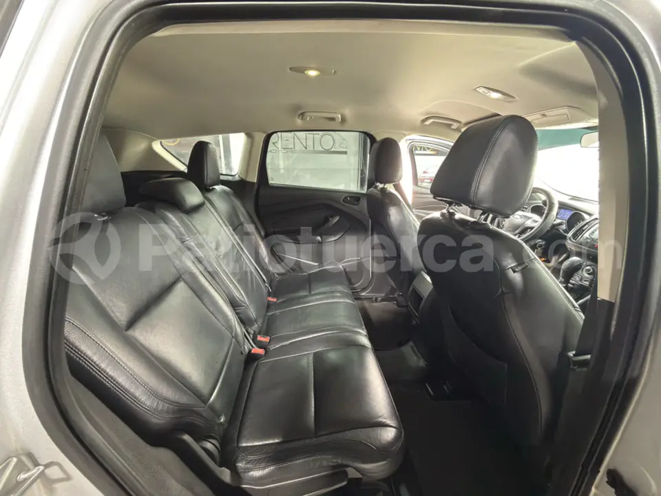 Foto 14 de Ford Escape S