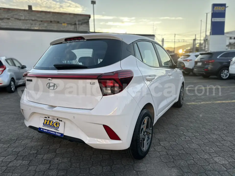 Foto 6 de Hyundai Grand I10 HB