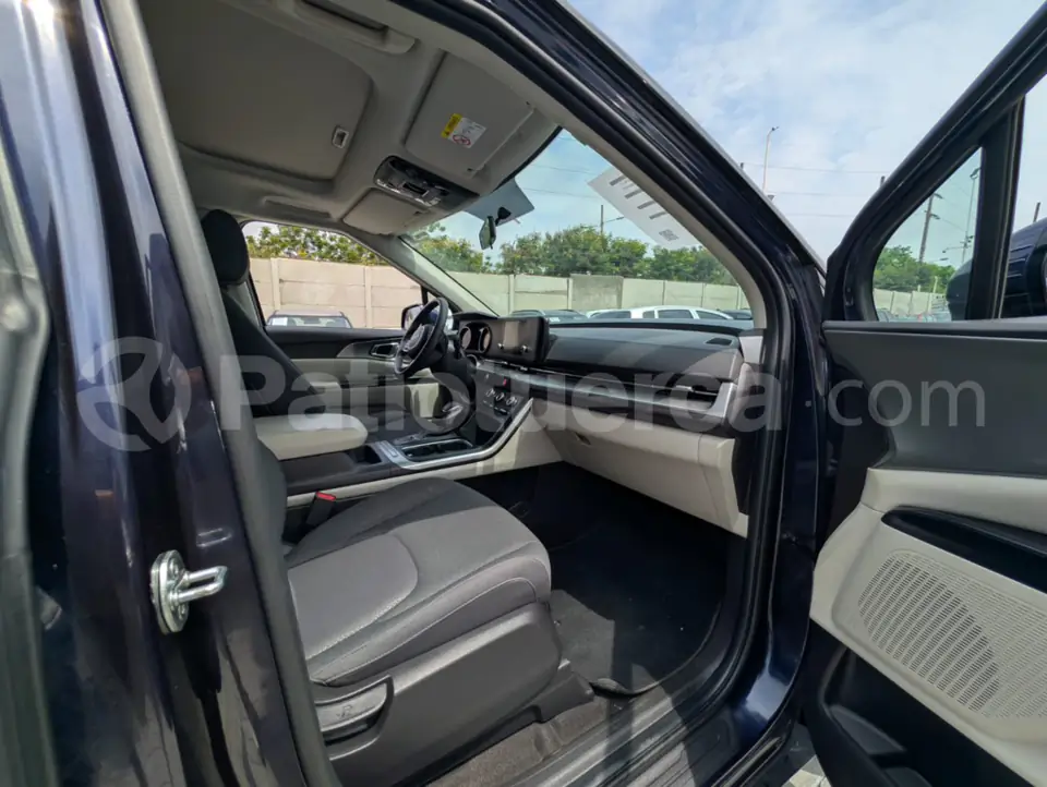 Foto 13 de Kia Carnival