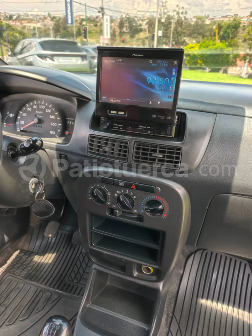 Foto 15 de Daihatsu Charade