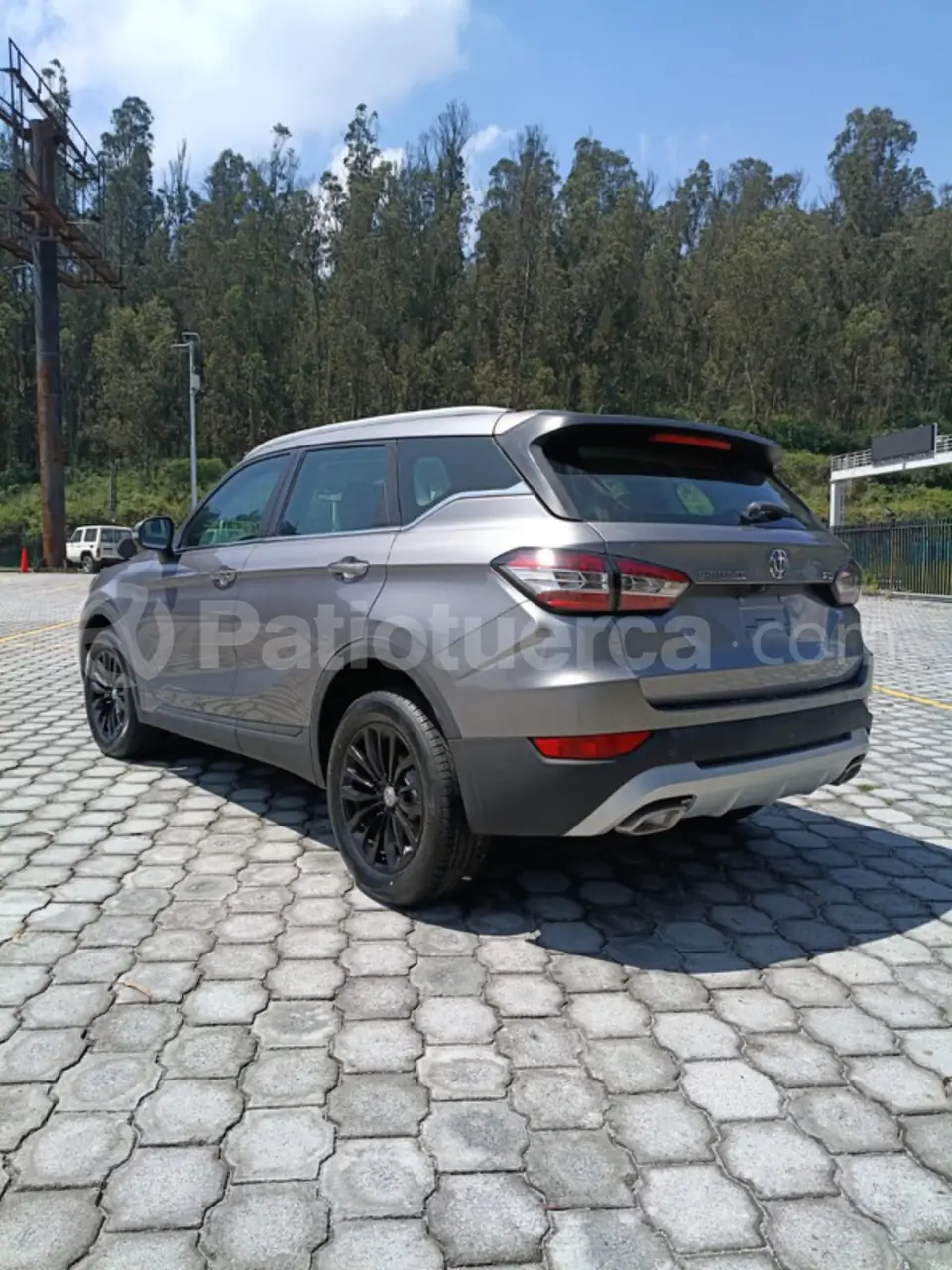 Foto 7 de Brilliance V6