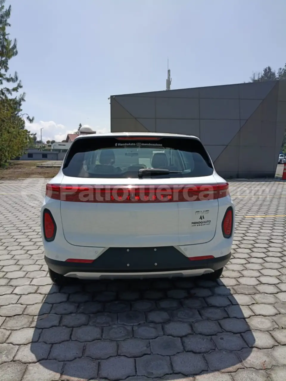 Foto 4 de Skyworth EV6