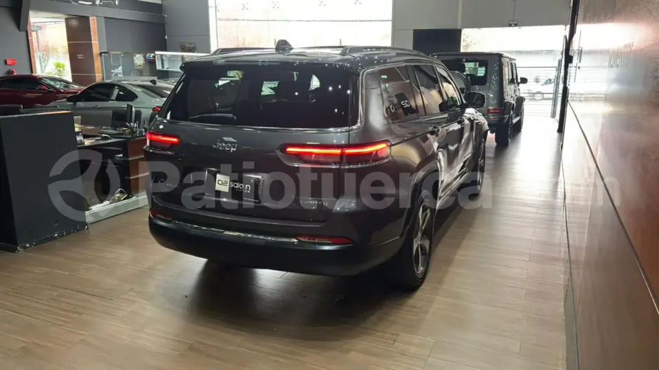Foto 3 de Jeep Grand Cherokee Limited