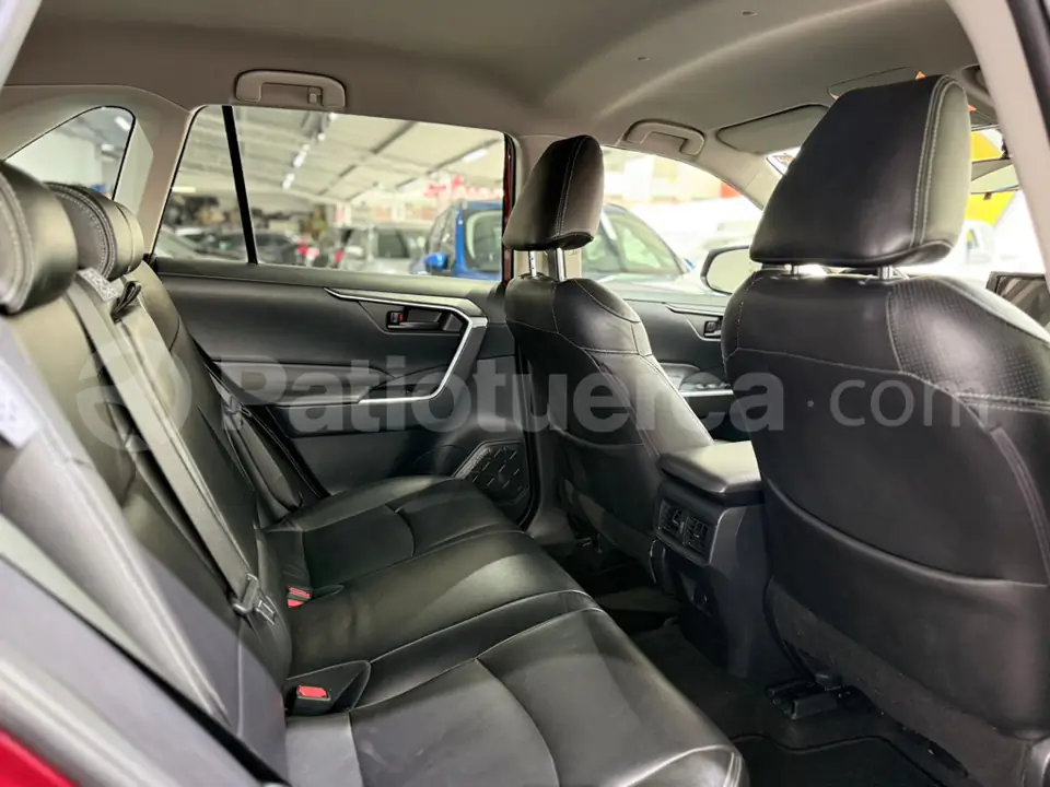 Foto 10 de Toyota RAV 4
