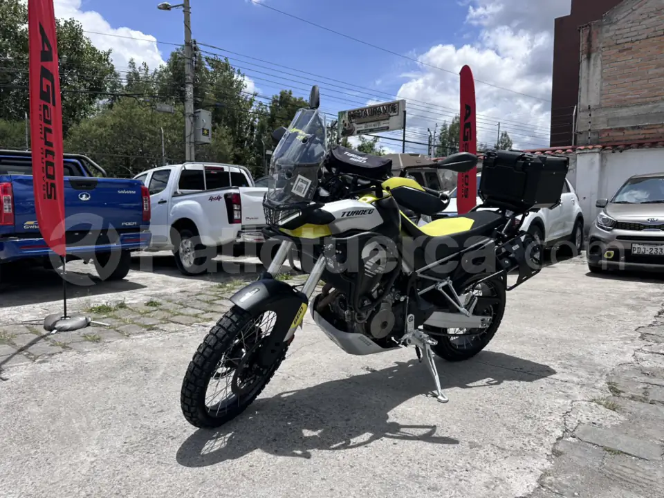 Foto 1 de Aprilia Tuareg 660