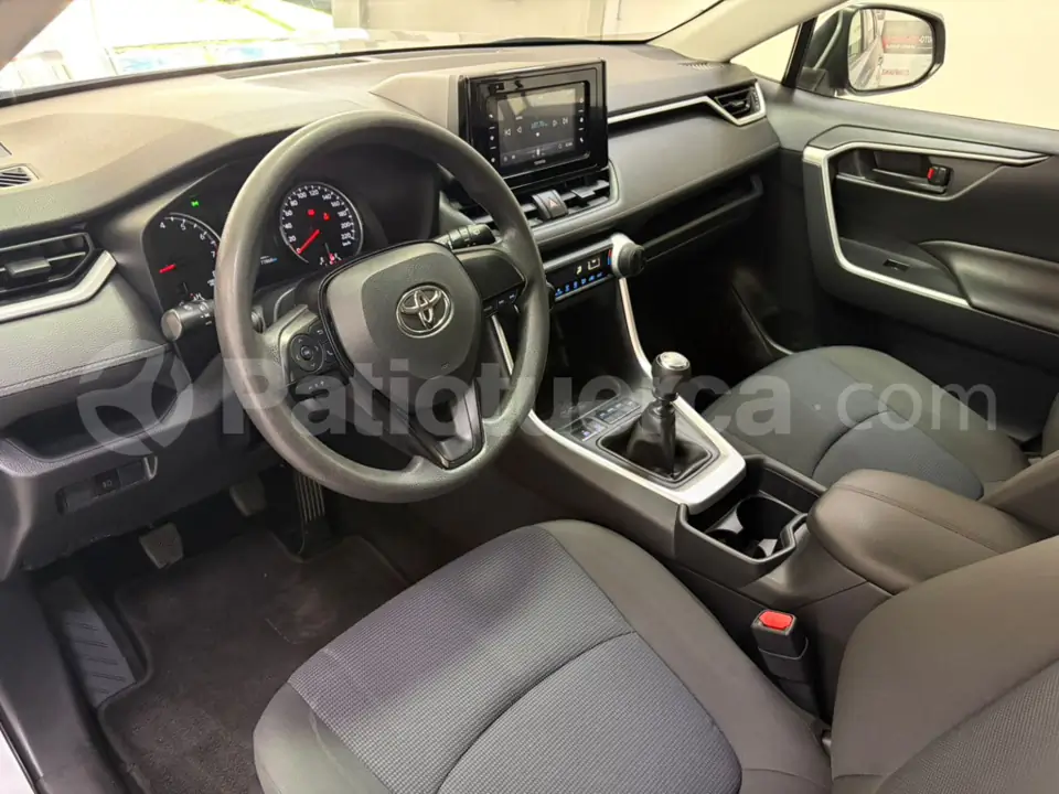 Foto 12 de Toyota NEW RAV4 AC 2.0 5P