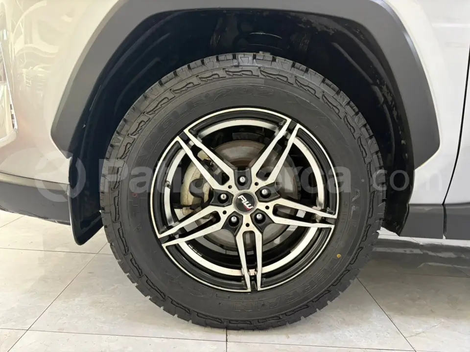 Foto 29 de Toyota NEW RAV4 AC 2.0 5P