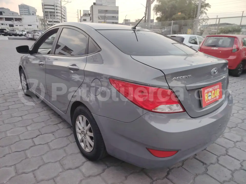 Foto 5 de Hyundai Accent