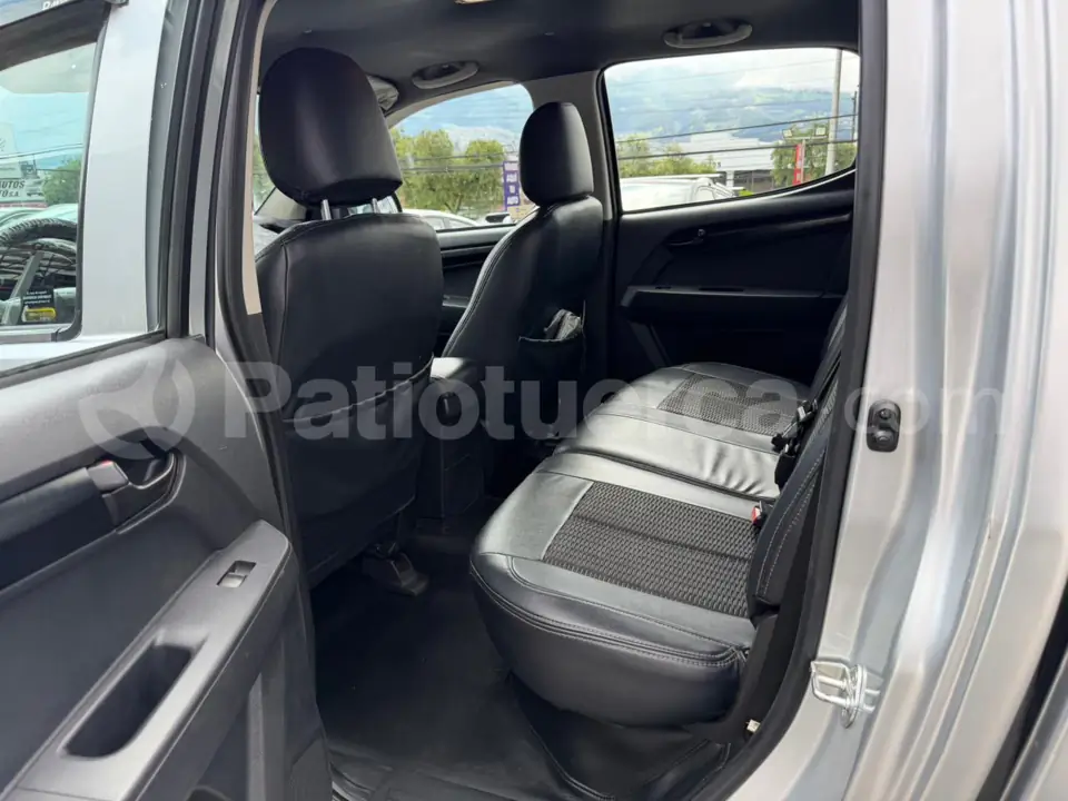 Foto 8 de Chevrolet D-MAX 4X2 CD