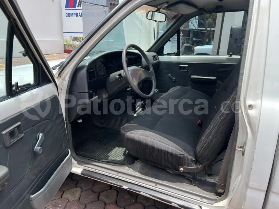 Foto 8 de Toyota Hilux CD 4x2