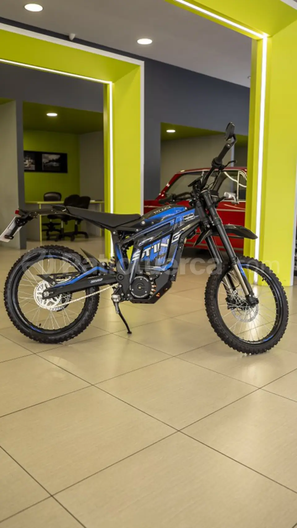 Foto 3 de Talaria Sting R