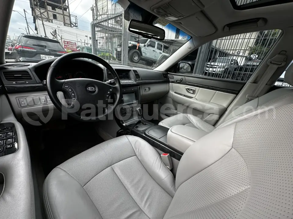 Foto 31 de Kia Opirus