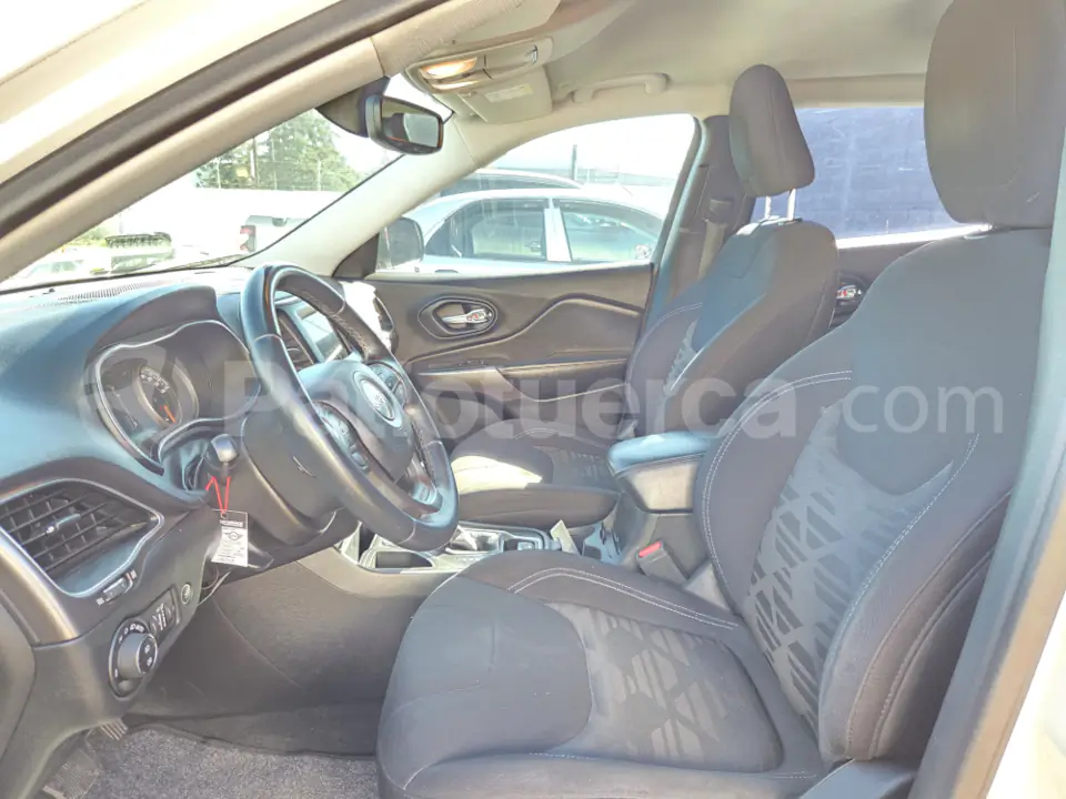Foto 9 de Jeep CHEROKEE LONGITUDE