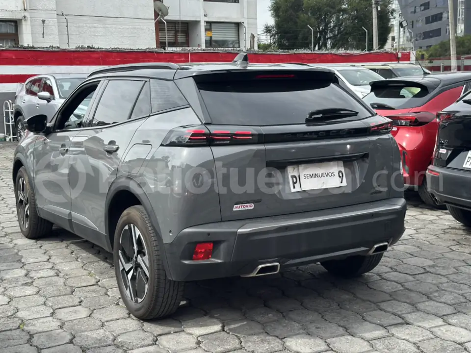 Foto 3 de Peugeot 2008 GT