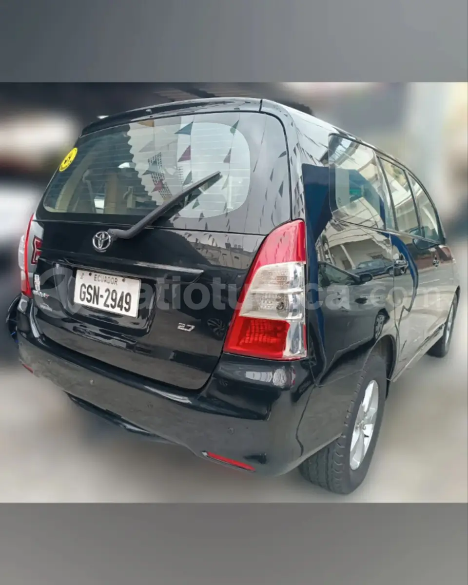 Foto 4 de Toyota Innova