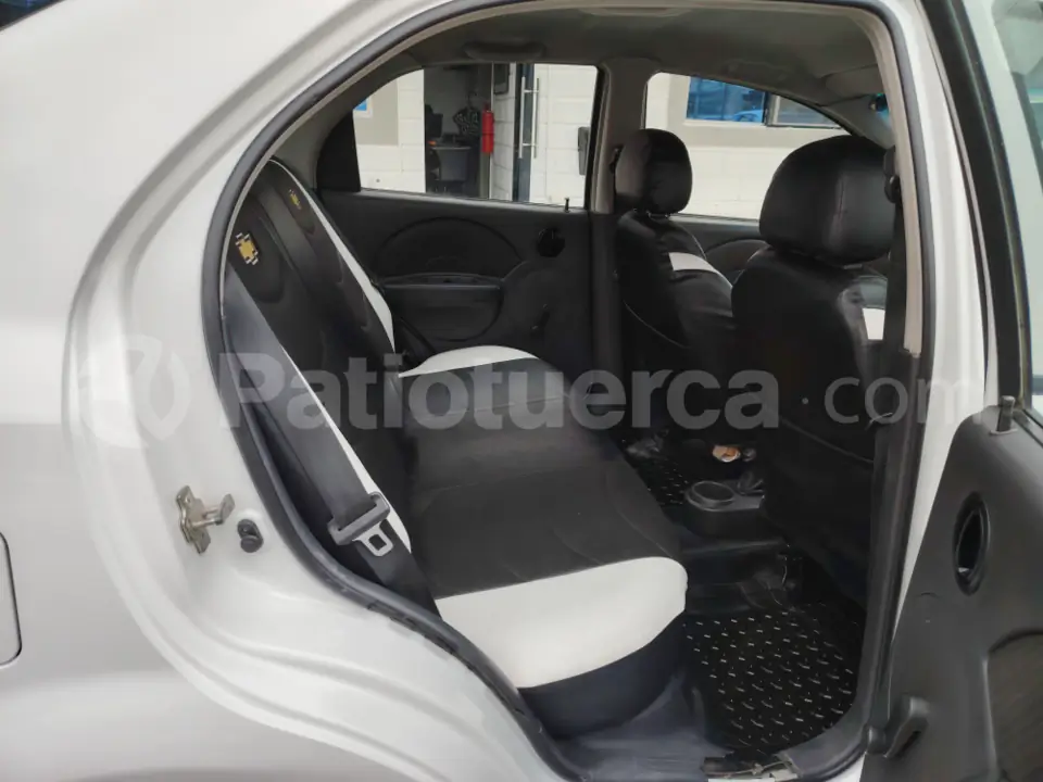 Foto 7 de Chevrolet Aveo Activo