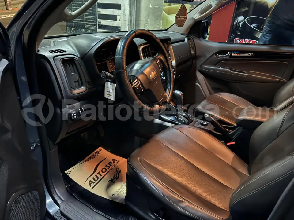 Foto 6 de Chevrolet COLORADO HIGH COUNTRY